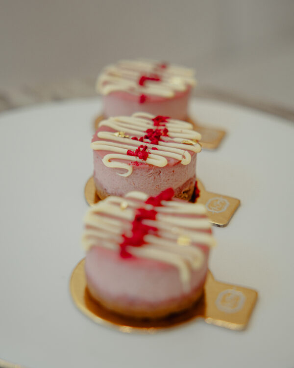 Rasberry white choco