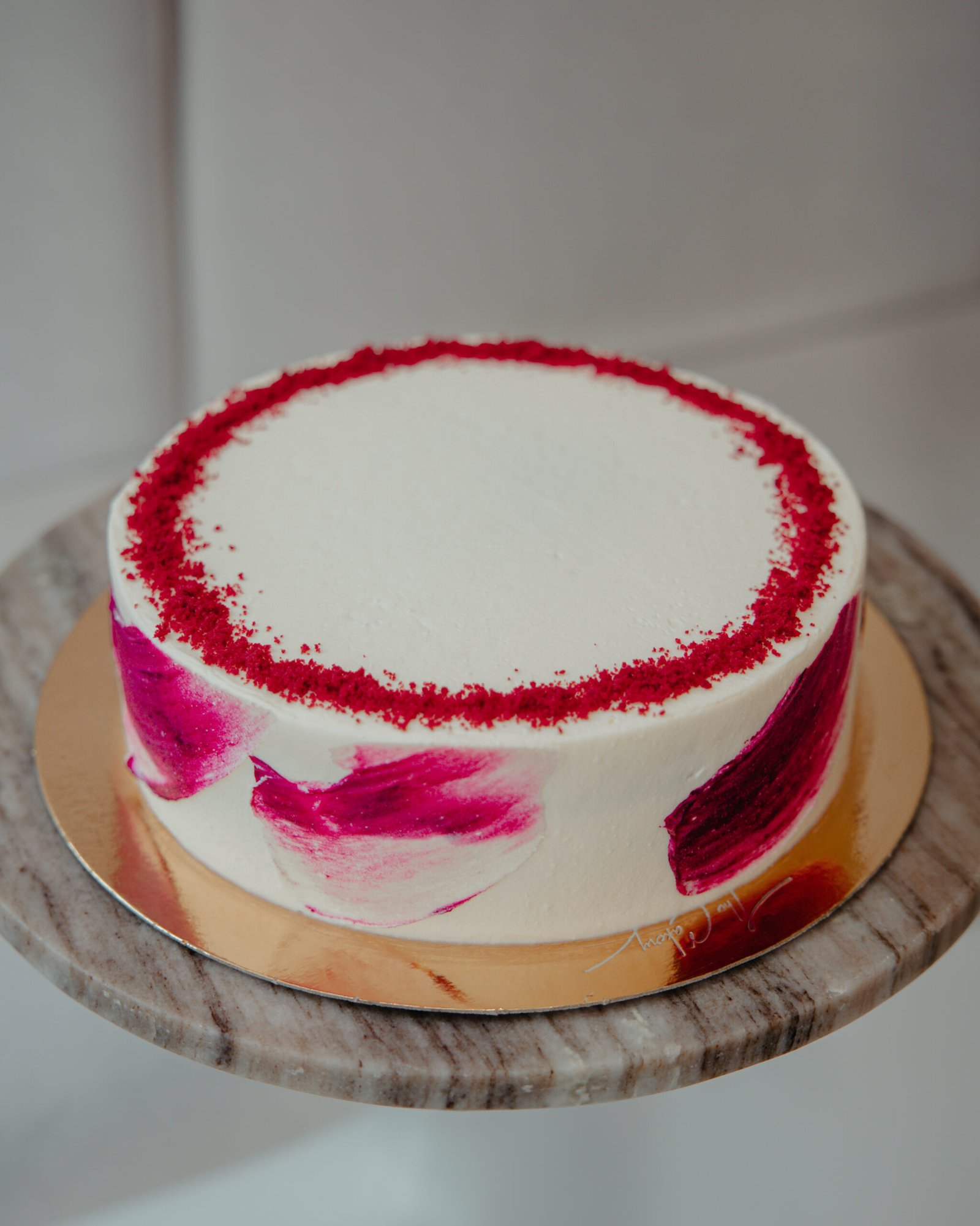 Red velvet cheesecake